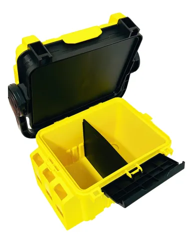 Kolpo case with 4 rod holders