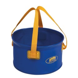 Folding bucket for pasture