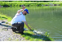 Trout area and light spinning: a complete technical guide including bait, equipment, and practical advice.